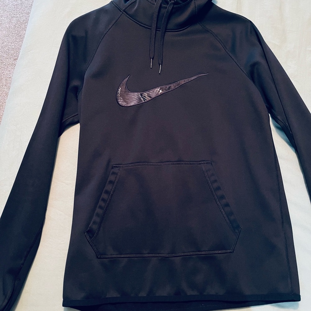 Women’s Nike Sweatshirt